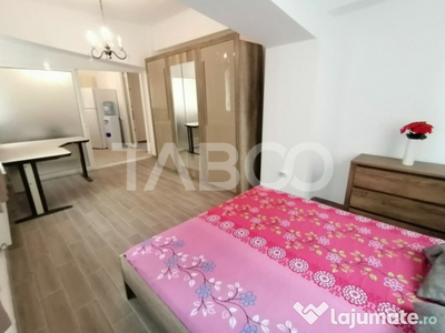 Apartament 3 camere 80 mpu pretabil spatiu comercial zona St