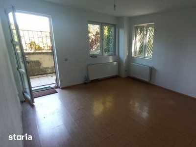 Apartament 3 camere Berceni-Piata Sudului