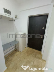 Apartament 3 Camere de Inchiriat, gata de mutare, CET Ves...