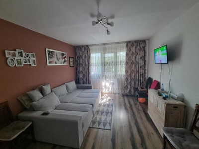 Apartament 3 camere, renovat recent, mobilat si utilat