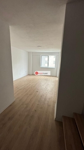 Apartament 3 camere,2 bai, 2 balcoane, 107 mp, etaj 1 , bloc nou!