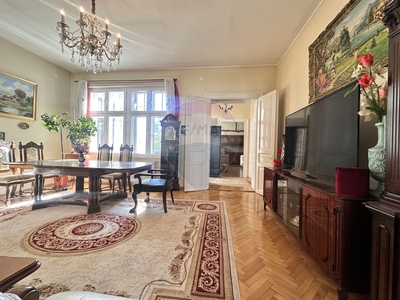 Apartament 4 camere inchiriere in bloc de apartamente Cluj-Napoca, Central