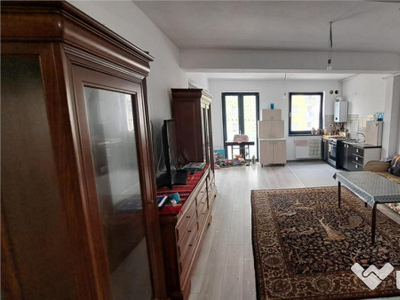 Apartament doua camere decomandate, aria Coresi, Brasov