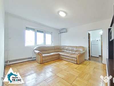 Apartament mobilat si utilat cu 2 camere la Boul Rosu