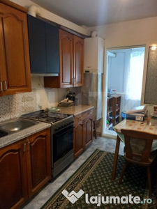 Apartament spațios zona Cora