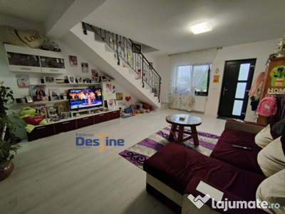 Casă tip duplex 3 camere 102 MP + 250 MP teren LA ASFALT -V