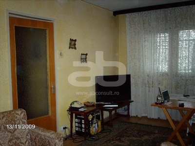 Vanzare - Apartamente 2 camere