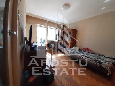 Apartament 1 camera, semidecomandat, de inchiriat, spatios, Zona Giroc