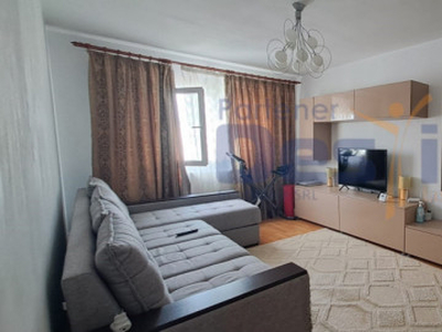 APARTAMENT 2 CAMERE ,52 MP DECOMANDAT, GALATA