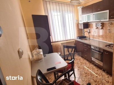 Apartament 3 camere de inchiriat, Centru Civic