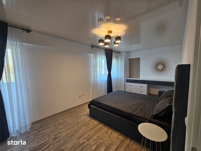 Apartament în vilă renovată din perioada interbelică, curte si garaj