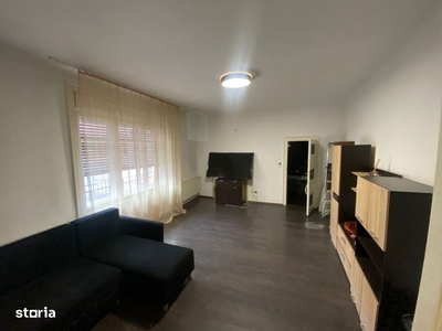 Apartament 2 camere, decomandat, ultracentral, etaj 1, str Independent