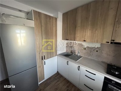 Apartament 2 camere decomandate de închiriat, zona Piata Centrala