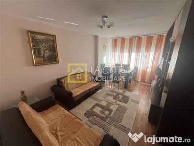 Apartament 2 camere decomandate, str. Republicii, nr. 27, Ba