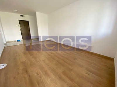 Apartament 2 camere I Renovat complet I Metrou 3 minute