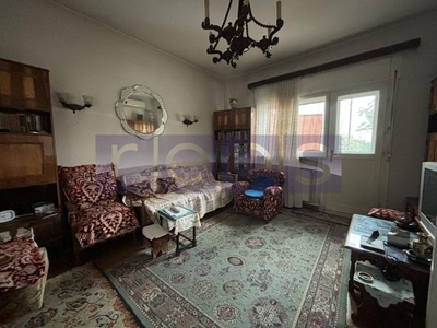 APARTAMENT 3 CAMERE | BOXA | BUZESTI