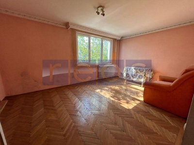 Apartament 3 camere Drumul Taberei | Decomandat | Necesita renovare