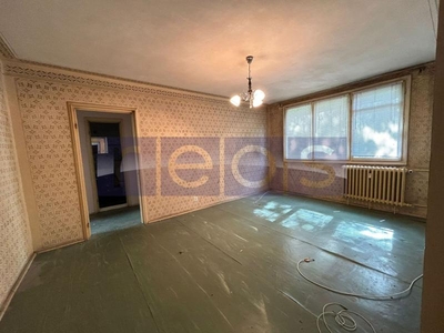 Apartament 3 camere Drumul Taberei | Necesita Renovare