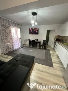 Apartament 3 camere zona Cetatii