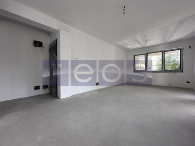 | APARTAMENT 4 CAMERE | 108 MP UTILI | DOMENII |