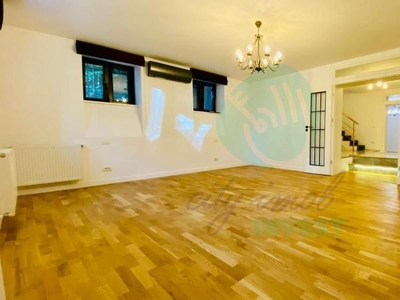 Apartament complet renovat pregatit pentru mutare imediata