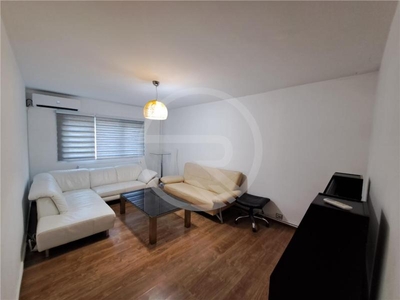 Apartament cu 2 camere, mobilat si utilat, situat in cartierul Zorilor!