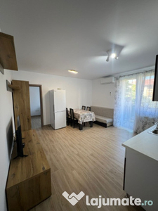 Apartament cu 3 camere de inchiriat Floresti zona Stejarului