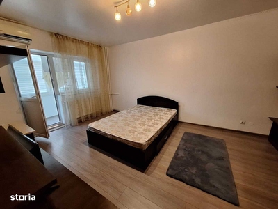 Apartament cu o camera in Centru pe Stefan cel Mare