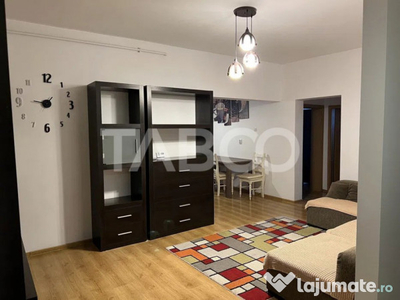 Apartament de inchiriat 3 camere 2 bai etaj intermediar zona