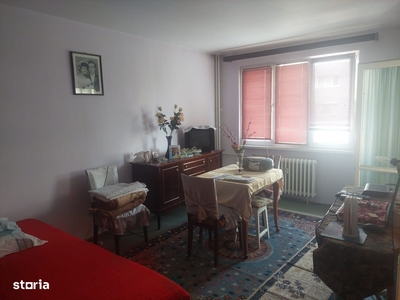 APARTAMENT DE VANZARE 3 CAMERE DECOMANDAT ZONA MIHAI BRAVU