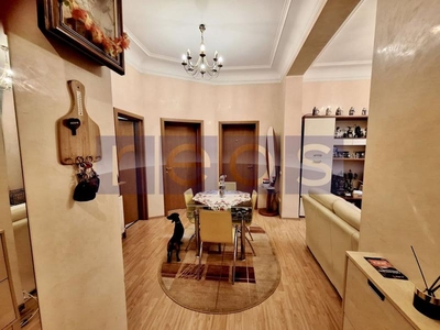 APARTAMENT IN VILA | 4 CAMERE | CADEREA BASTILIEI | ROMANA