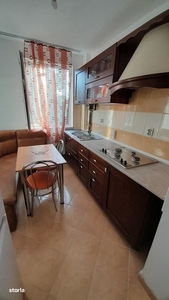 Inchiriez apartament 3 camere