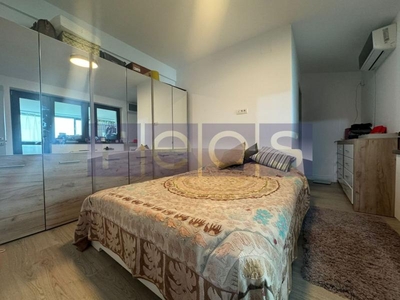 VANZARE 3 CAMERE | SISESTI | 81 MP