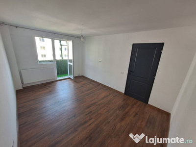 Vanzare Apartament 2 camere Centrala Propie Renovat Lujerului