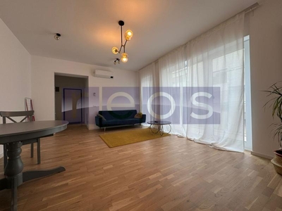 VANZARE APARTAMENT 2 CAMERE | PRIVIGHETORILOR | 74 MP