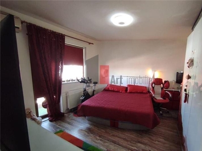 Vanzare apartament in vila -Bd. Marasesti