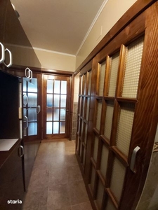 Vanzare apartament 2 camere semidecomandat, Bucurestii Noi