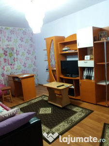 Apartament cu 3 camere Central