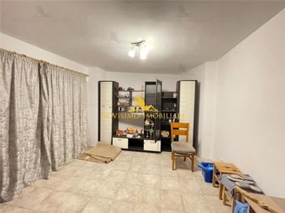 NOVISIMO-IMOBILIARE: APARTAMENT CU 2 CAMERE, PIATA MIHAI VITEAZU RENOVAT de vanzare