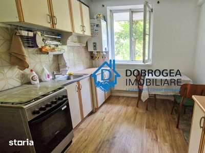 Apartament de 45 mp utili, zona Aleea Baita