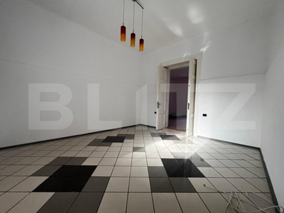 Apartament 161 mp