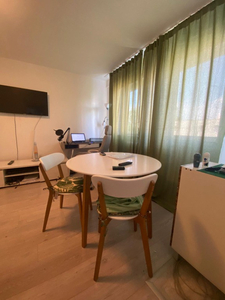 Apartament 2 cam Alexandru cel Bun