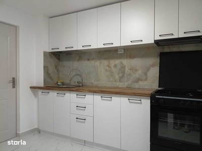 Apartament 2 camere, decomandat cu suprafata de 52,3 mp, Zona primaria