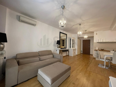 Apartament 2 camere de I Cartierul Francez I Loc de parca...