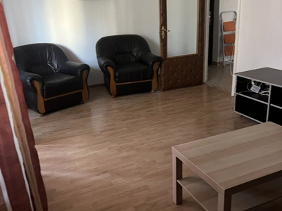 Apartament 2 camere decomandat - MegaMall