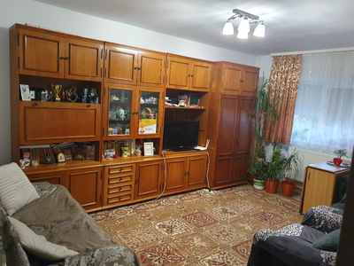 Apartament 2 camere decomandat - Km. 4-5 - Viile Noi-79.500 euro(E10)