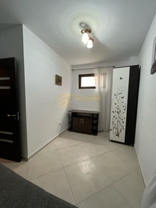 Apartament 2 camere decomandat Str. Ipsilanti