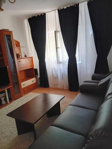 Apartament 2 camere decomandat zona Racadau.