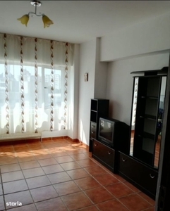 Apartament 2 camere decomandate ultracentral B-dul Unirii Bacau