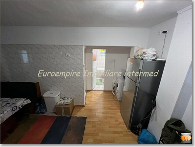 Apartament 2 camere decomandate zona Faleza Nord